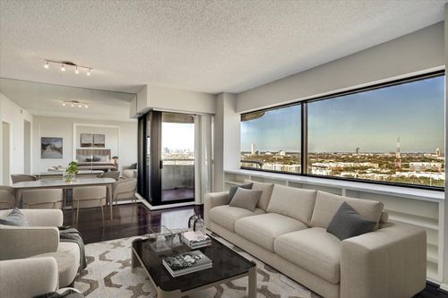 unit-18a-5000 Montrose Blvd, Houston, TX, 77006-6563 | Card Image