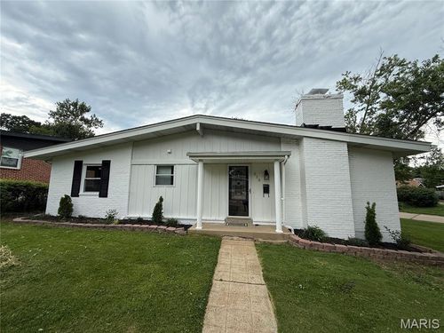515 Crestvale Dr, Saint Louis, MO, 63119-1529 | Card Image