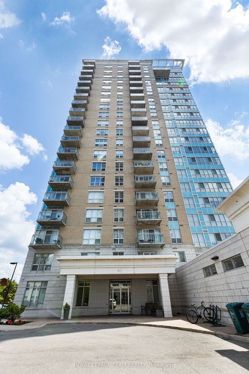 1603-90 Landry St, Vanier, ON, K1L0A9 | Card Image