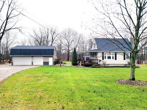 7717 Wadsworth Rd, Medina, OH, 44256-9757 | Card Image