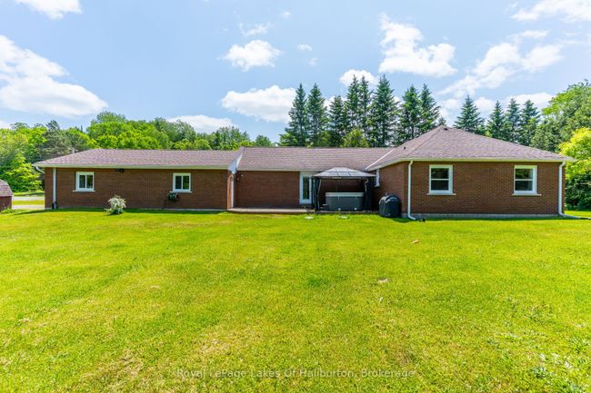 3875 Loop Rd, House other with 3 bedrooms, 2 bathrooms and 6 parking in Harcourt ON | Image 46