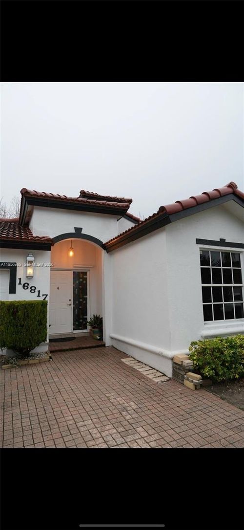 1-16817 Sw 90th St, Miami, FL, 33196-4803 | Card Image