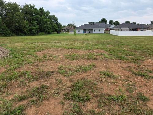 1645 Ridgemont Ave, Monett, MO, 65708-4212 | Card Image