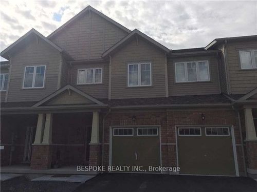 61 Nearco Cres, Oshawa, ON, L1L0J4 | Card Image
