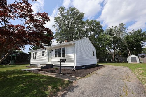 26 Riverdale Rd, Milford, CT, 06460-7130 | Card Image