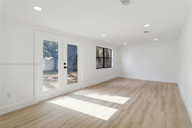 4730 Ne 15 Th Ave, House other with 2 bedrooms, 2 bathrooms and null parking in Pompano Beach FL | Image 12