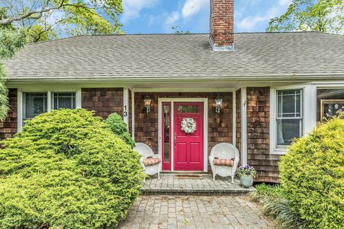 13 Delacey Ave, East Quogue, NY, 11942-3013 | Card Image
