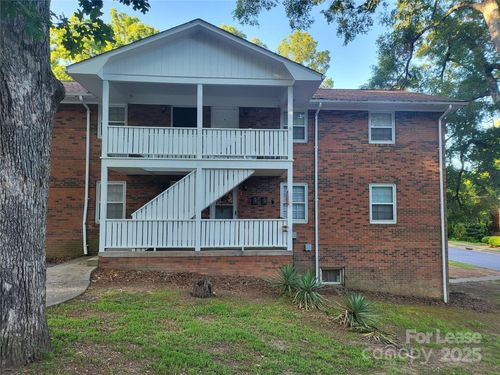 apt-3-600 Montgomery Ave, Albemarle, NC, 28001-4261 | Card Image