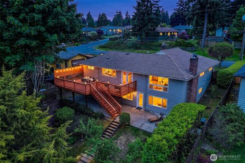 1612 Sw 166th Street, Burien, WA, 98166 | Card Image