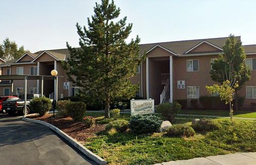 340 E St Ne, Ephrata, WA, 98823-2333 | Card Image