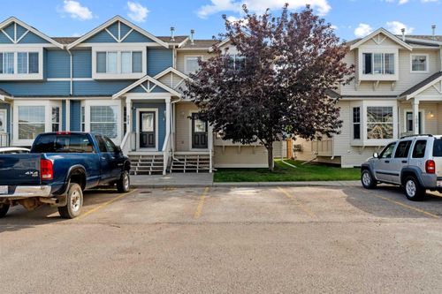 904-703 Luxstone Sq Sw, Airdrie, AB, T4B0A4 | Card Image