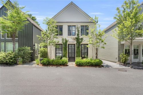 528 Bismark Rd Ne, Atlanta, GA, 30324-4271 | Card Image