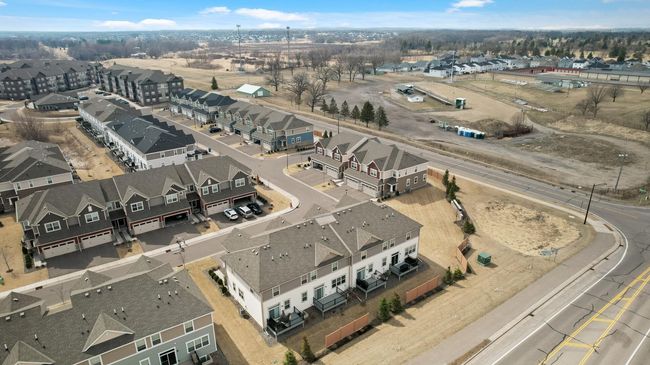 44_19000_72nd44_mls.jpg | Image 40