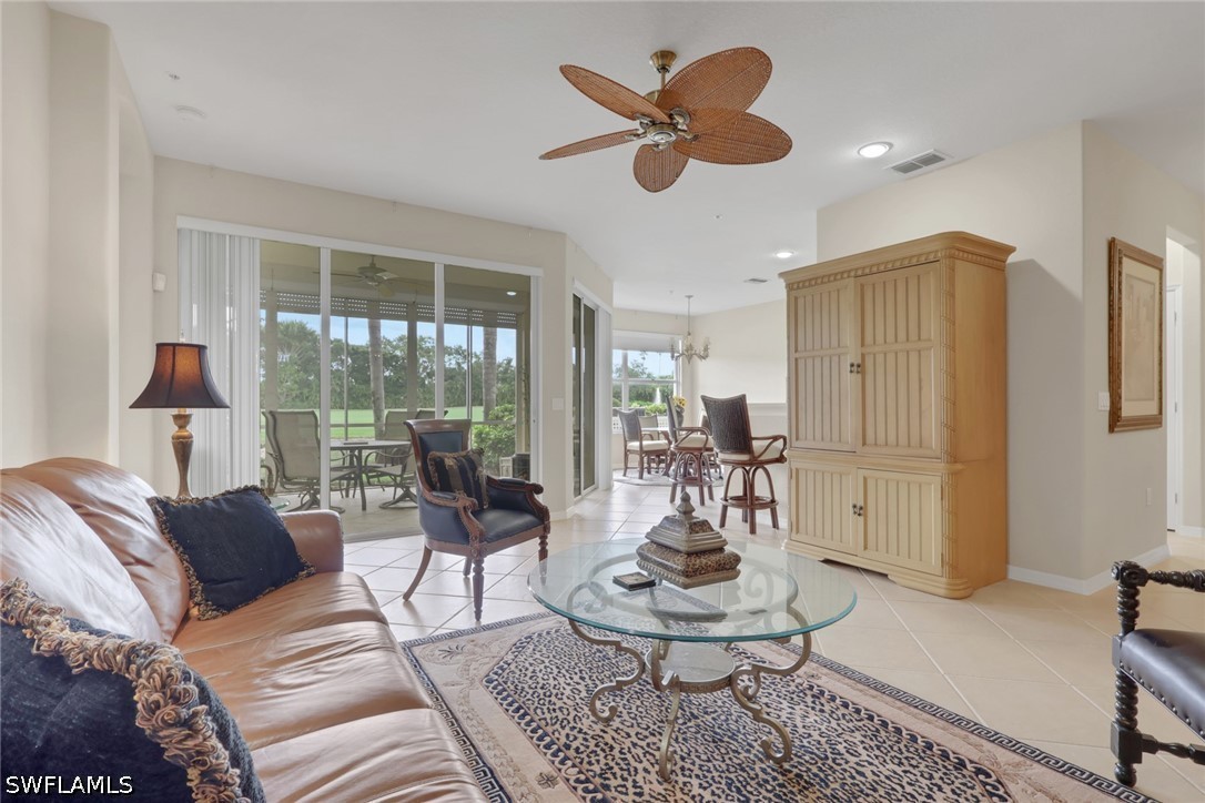 Residential in Naples 5
