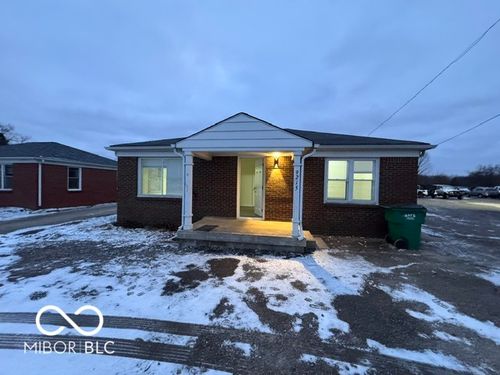 9195 E Us Highway 136, Brownsburg, IN, 46112-9491 | Card Image