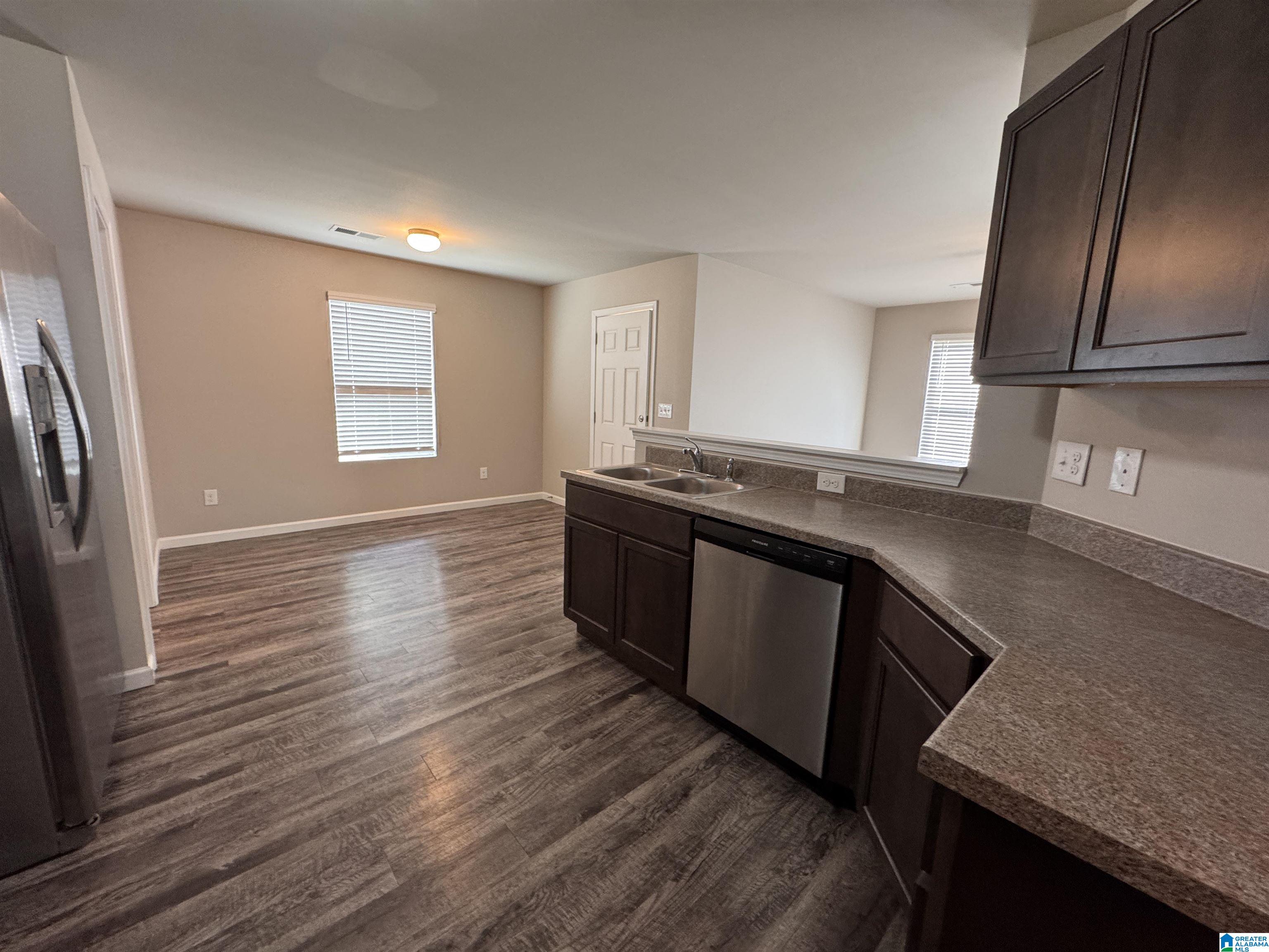 Residential in CALERA 5