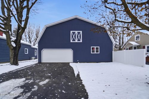 900 Morse St, Findlay, OH, 45840-6054 | Card Image