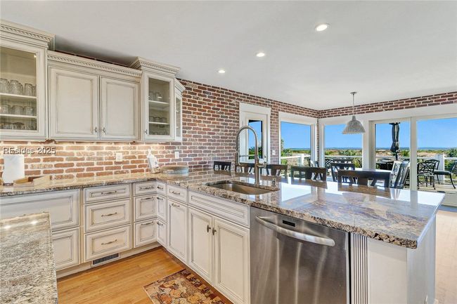 Kitchen | Image 39