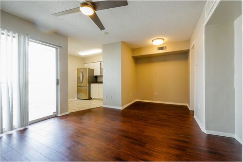 227-1840 Burton Dr, Austin, TX, 78741-4268 | Card Image