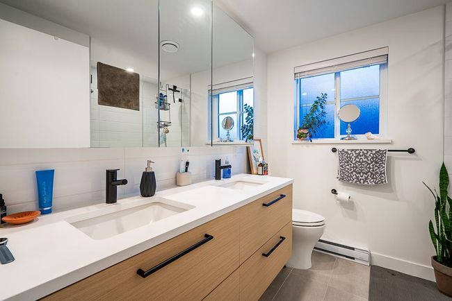 38023 Keel Way, Townhouse with 3 bedrooms, 3 bathrooms and 3 parking in Squamish BC | Image 20