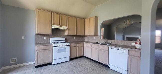 24022 Rockygate Dr, House other with 3 bedrooms, 2 bathrooms and null parking in Spring TX | Image 4