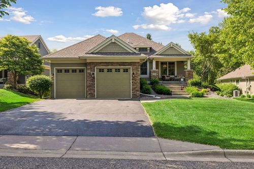 10565 Water Lily Ln, Woodbury, MN, 55129-5229 | Card Image