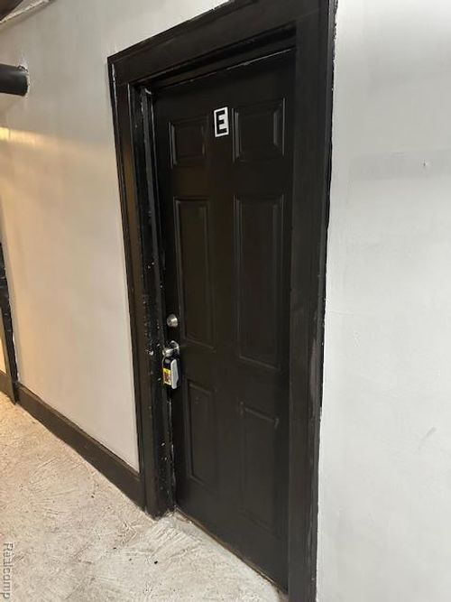 7536 Dunedin Unit E Street, Detroit, MI, 48206 | Card Image