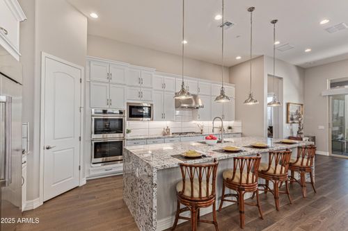 17-38500 N School House Rd, Cave Creek, AZ, 85331-4610 | Card Image