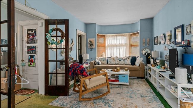 2009 Seneca St, Home with 7 bedrooms, 2 bathrooms and null parking in Buffalo NY | Image 7