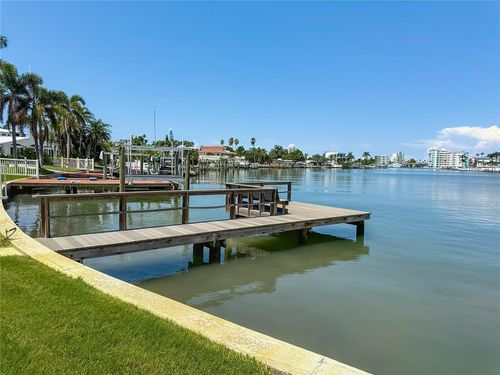 10350 Paradise Blvd, TREASURE ISLAND, FL, 33706-3141 | Card Image