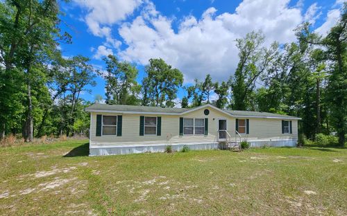 2210 Ne Persimmon Dr, Pinetta, FL, 32350-2347 | Card Image