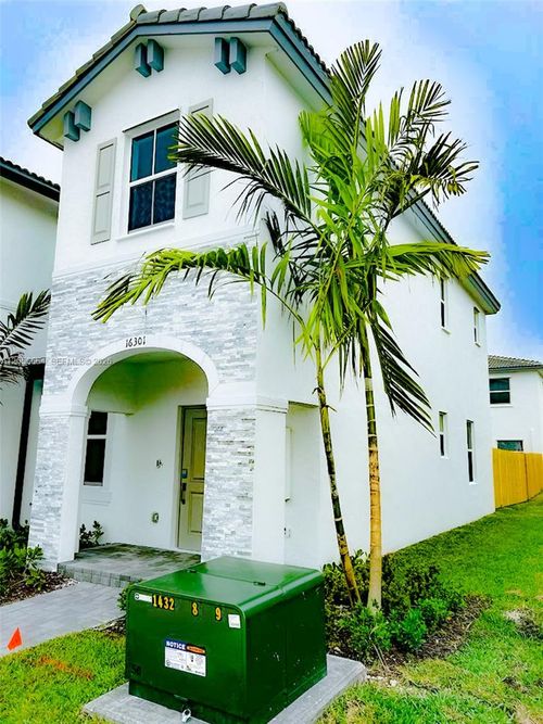 16301-16301 Sw 292nd St, Homestead, FL, 33033-4135 | Card Image