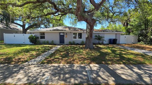 541 Roanoke St, DUNEDIN, FL, 34698-7941 | Card Image
