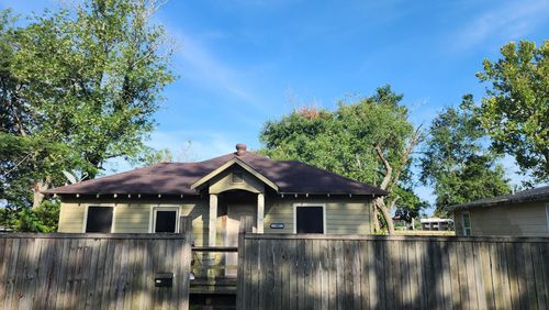 545 S 8th St, Silsbee, TX, 77656-4723 | Card Image