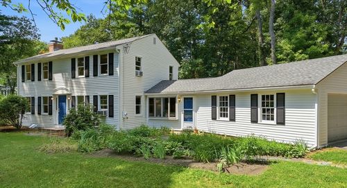 81 Alcott St, Acton, MA, 01720-5536 | Card Image