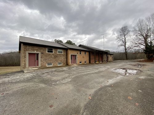 371 Pineview Dr, Springville, TN, 38256 | Card Image