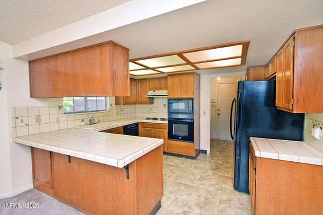 1664 Shadow Wood Rd, House other with 3 bedrooms, 2 bathrooms and 2 parking in Reno NV | Image 9