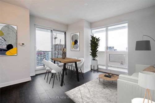 3802-2221 Yonge St, Toronto, ON, M4S0B8 | Card Image