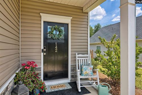 142 Summer Orchard Dr, Lexington, SC, 29072-8643 | Card Image
