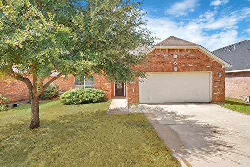 2633 Pioneer Bluffs Rd, Balch Springs, TX, 75181-2154 | Card Image