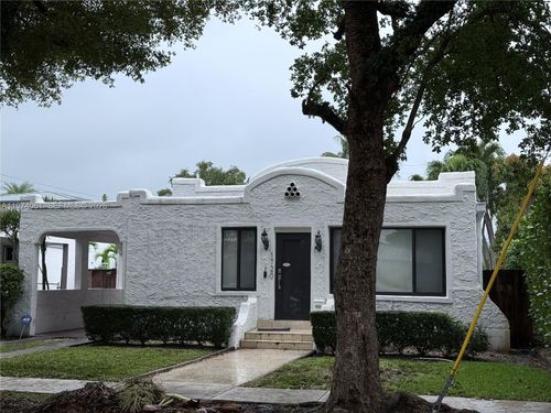 0-1720 Sw 22nd Ter, Miami, FL, 33145-3820 | Card Image