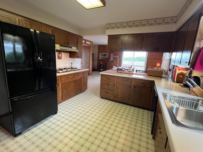 Kitchen | Image 26