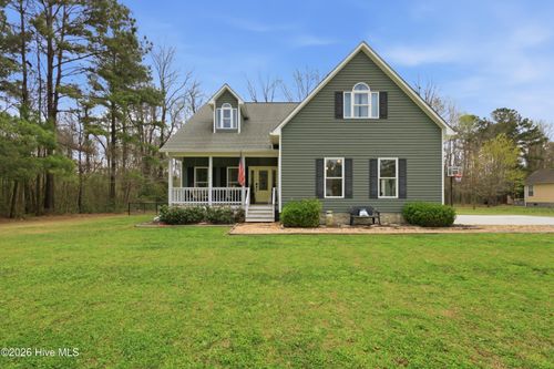 103 S Warren Xing, Burgaw, NC, 28425-2982 | Card Image