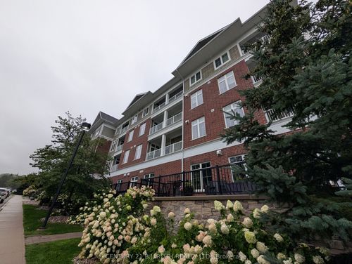 302-40 Horseshoe Blvd, Barrie, ON, L4M4Y8 | Card Image
