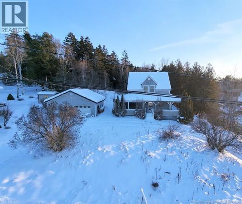 2879 Westfield Rd, Saint John, NB, E2M6S6 | Card Image