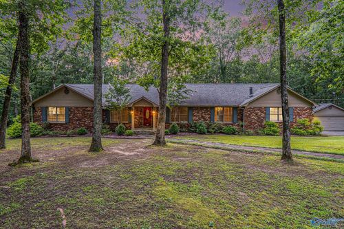 4411 Autumn Leaves Trl Se, Decatur, AL, 35603-5340 | Card Image