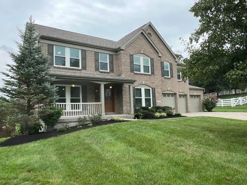 2081 Blankenbecker Dr, Florence, KY, 41042-7822 | Card Image