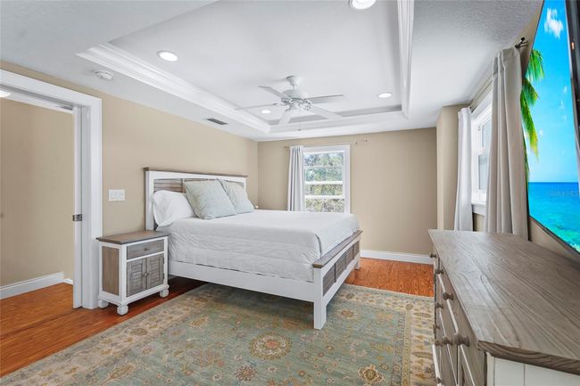 111 Faubel St, House other with 3 bedrooms, 3 bathrooms and null parking in Siesta Key FL | Image 49
