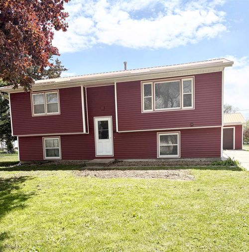 1570 Bowers St, Waterloo, IA, 50707-2504 | Card Image