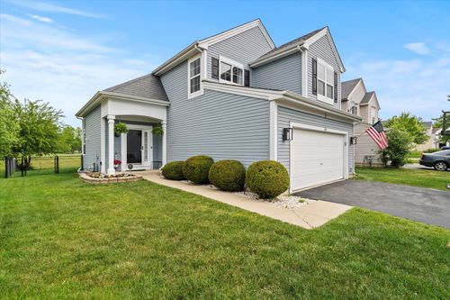 638 E Princeton Ct, Round Lake Beach, IL, 60073-4910 | Card Image